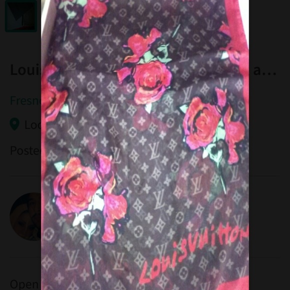 Louis Vuitton silk scarf - Picture 1 of 3